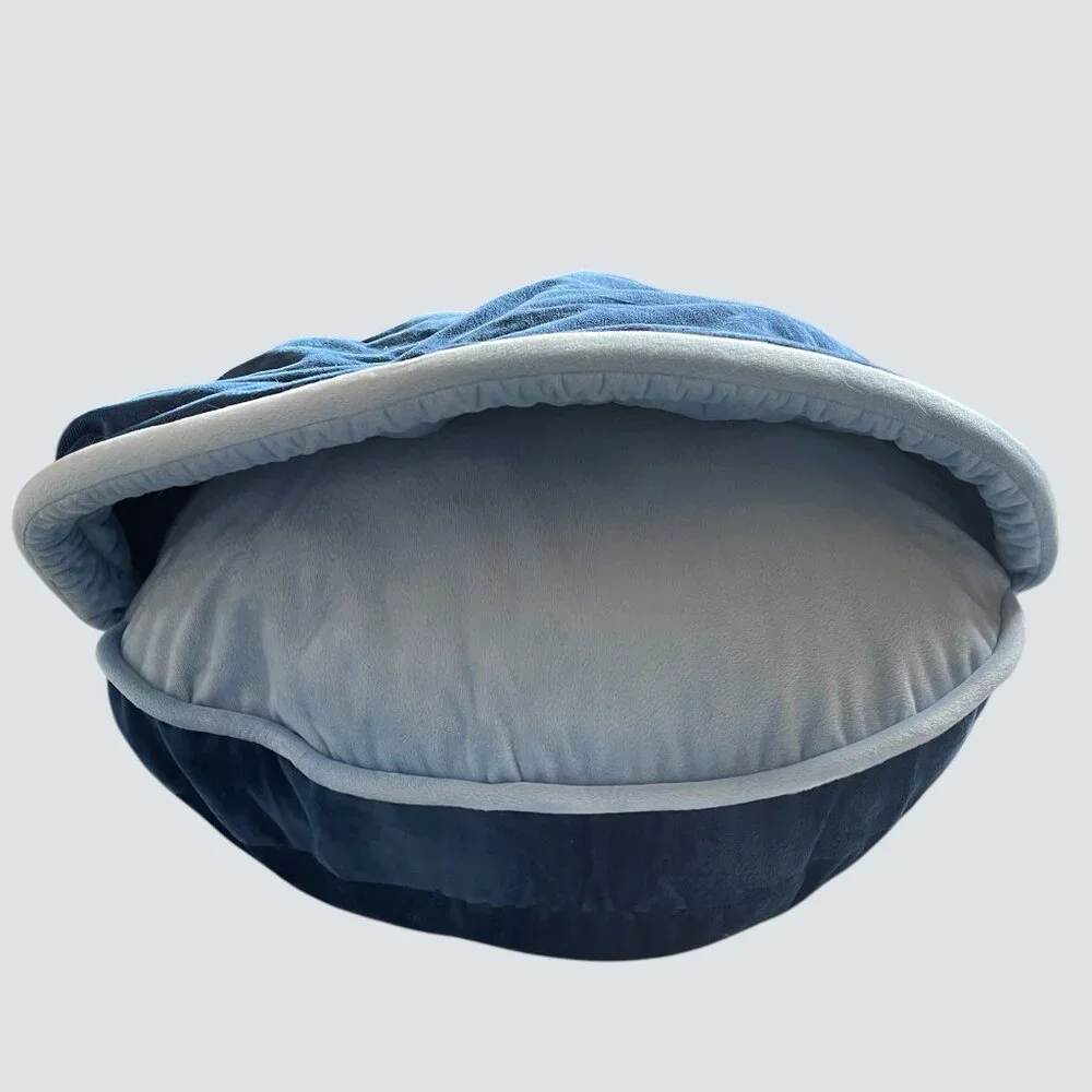 ED Ellen DeGeneres Pet Bed 22x7 Small Dog Cat Cuddler PetSmart